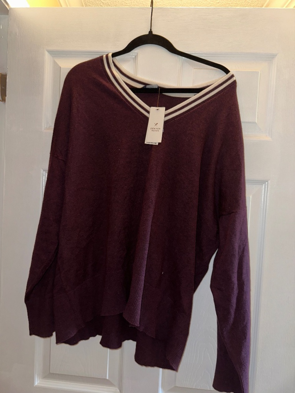 NWT Denver Hayes Burgundy V-Neck Varsity Trim Sweater 2X Soft Knit Fall